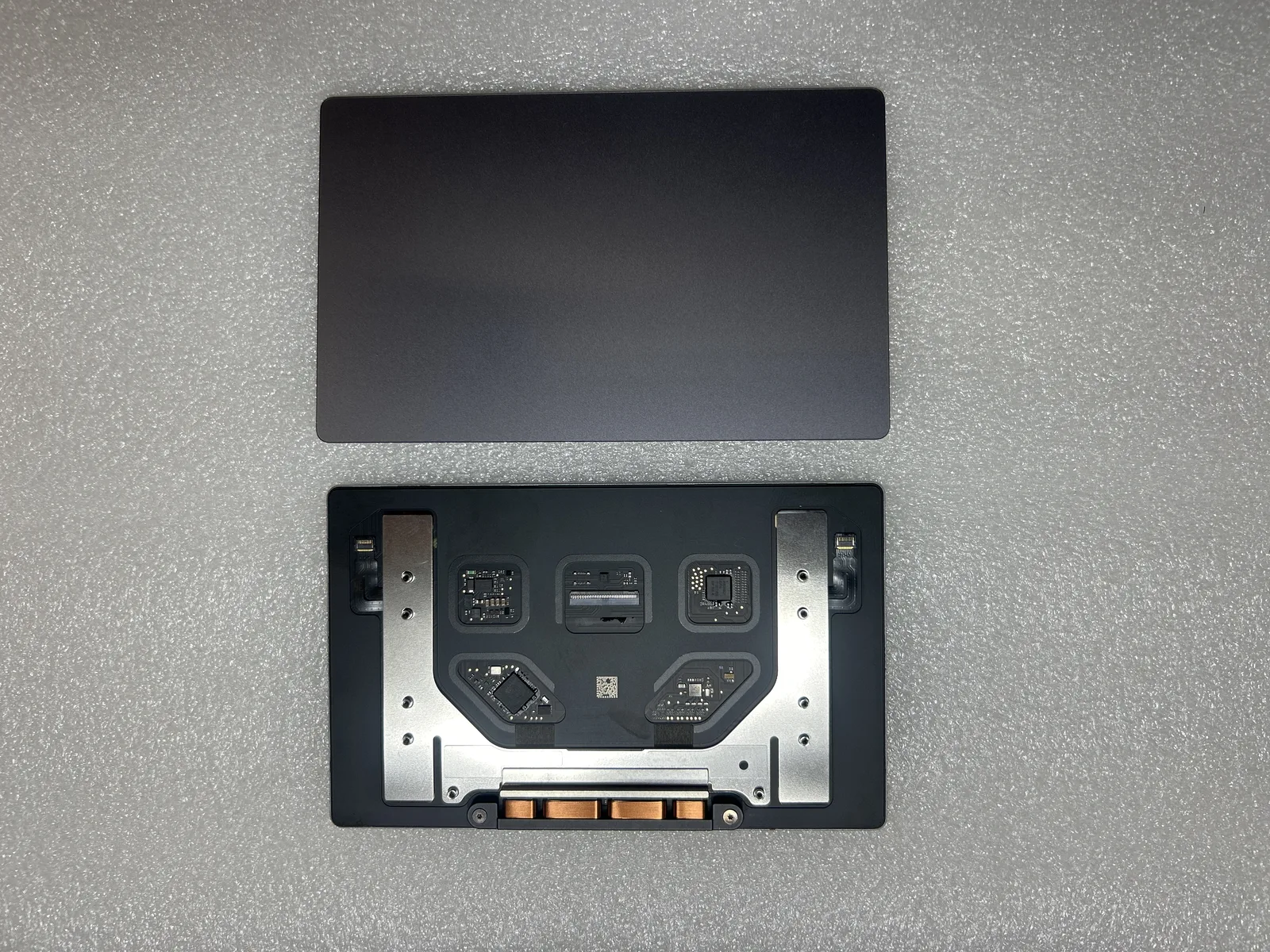 Trackpad original Apple A1989 color gris espacial para MacBook Pro 13" Touch Bar (2018-2019)