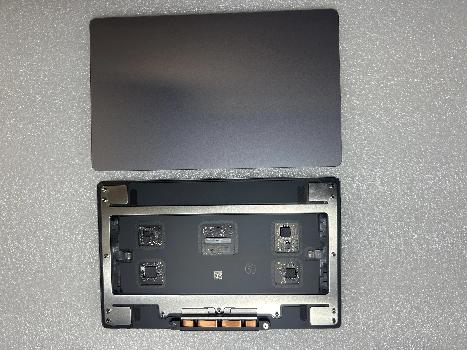 Trackpad original Apple A2141 color gris espacial para MacBook Pro 16 2019