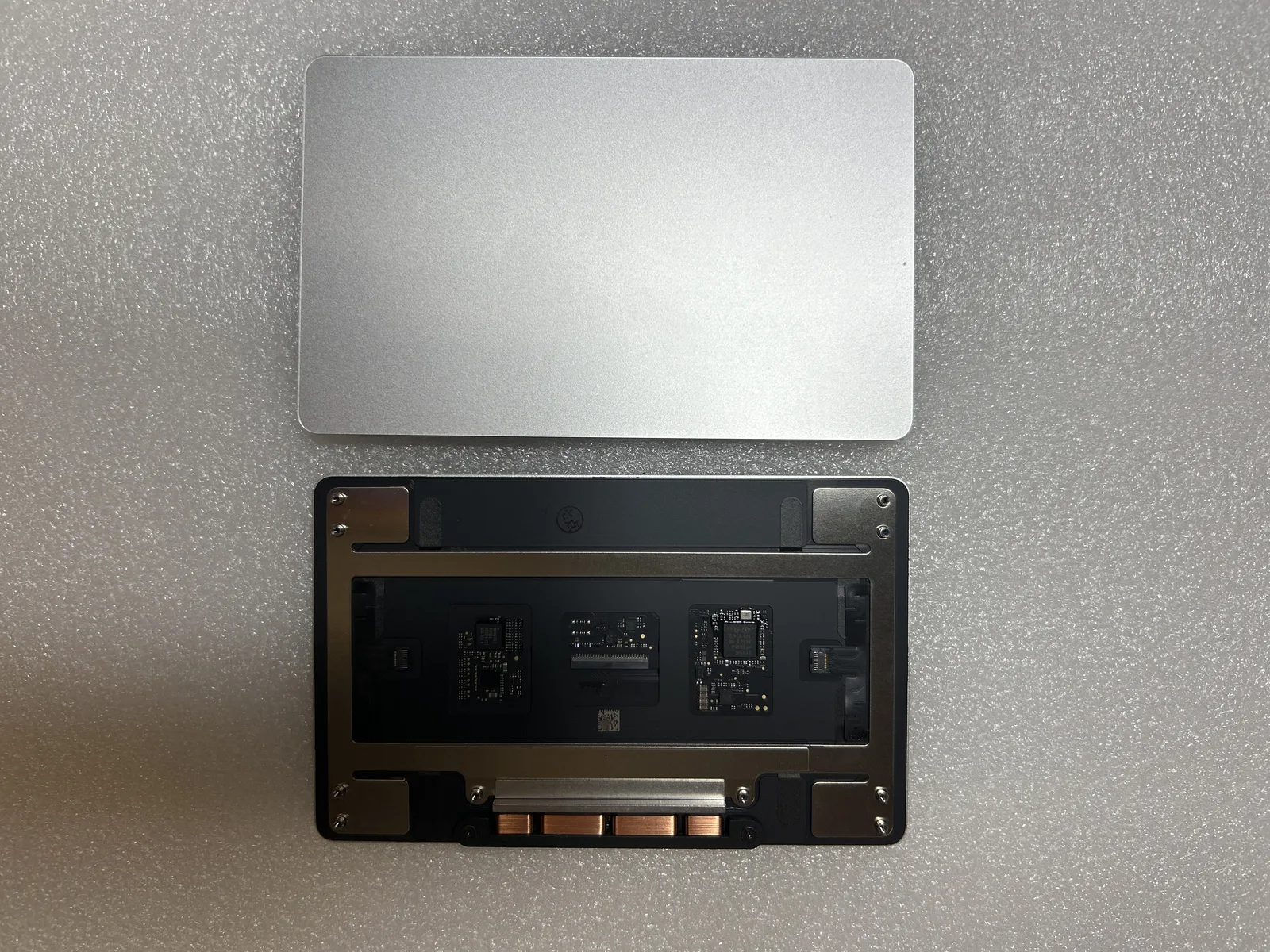 Trackpad original Apple A2442 color plata para MacBook Pro 14" M1 Pro/Max (2021)
