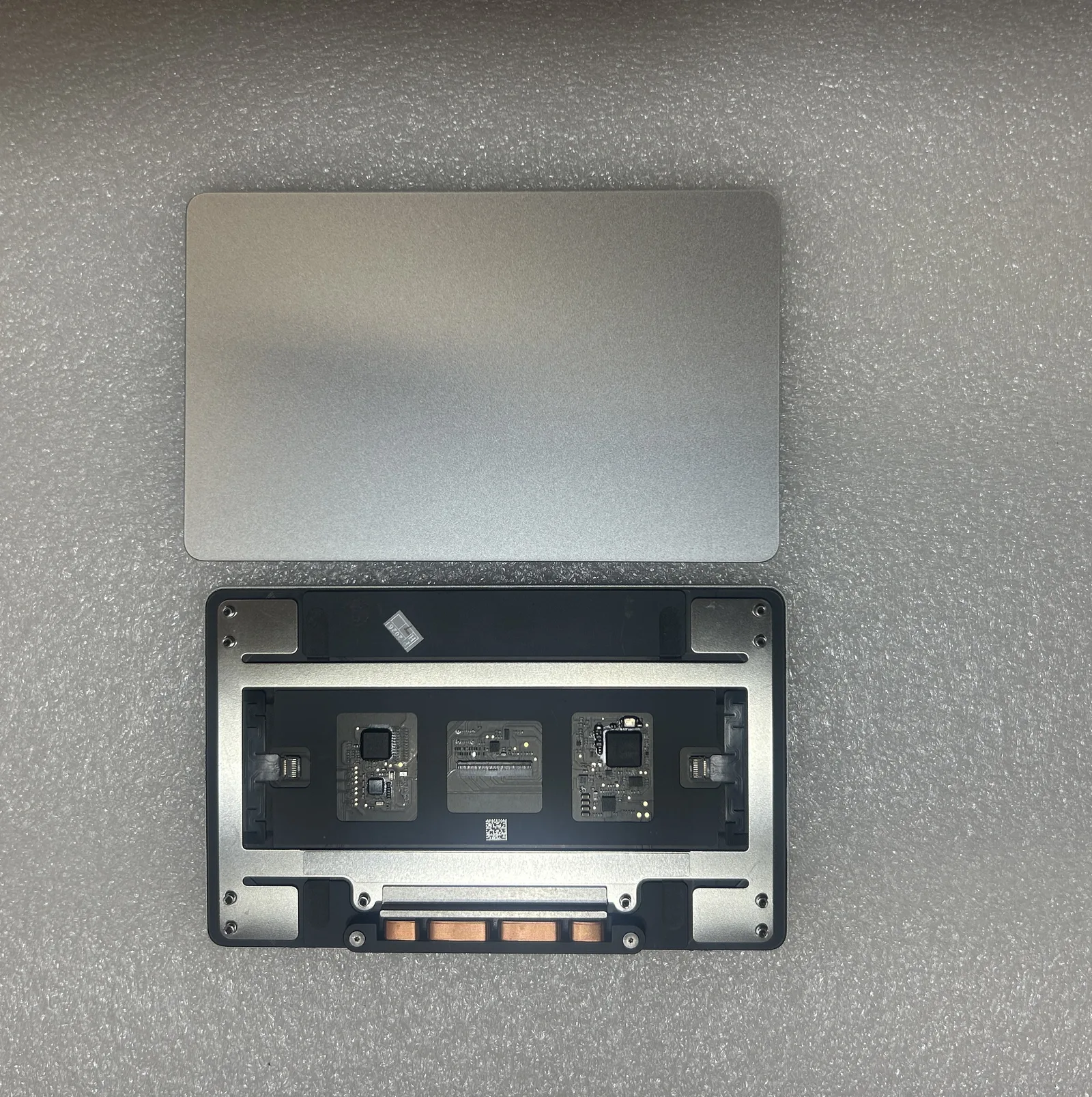 Trackpad original Apple A2918 color plata para MacBook Pro 14" M3 (2023)