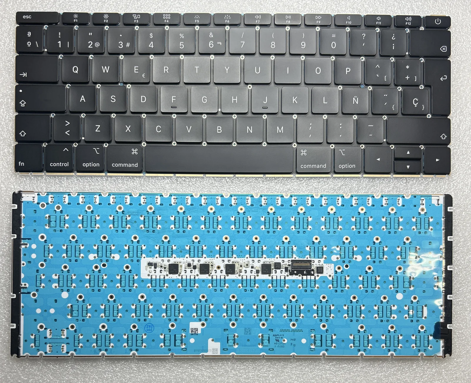 Teclado español A1534 con Ñ para MacBook Retina 12 pulgadas Early 2015 (EMC 2746): vista frontal y parte trasera con lámina de retroiluminación